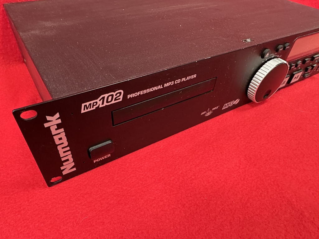 Numark MP102