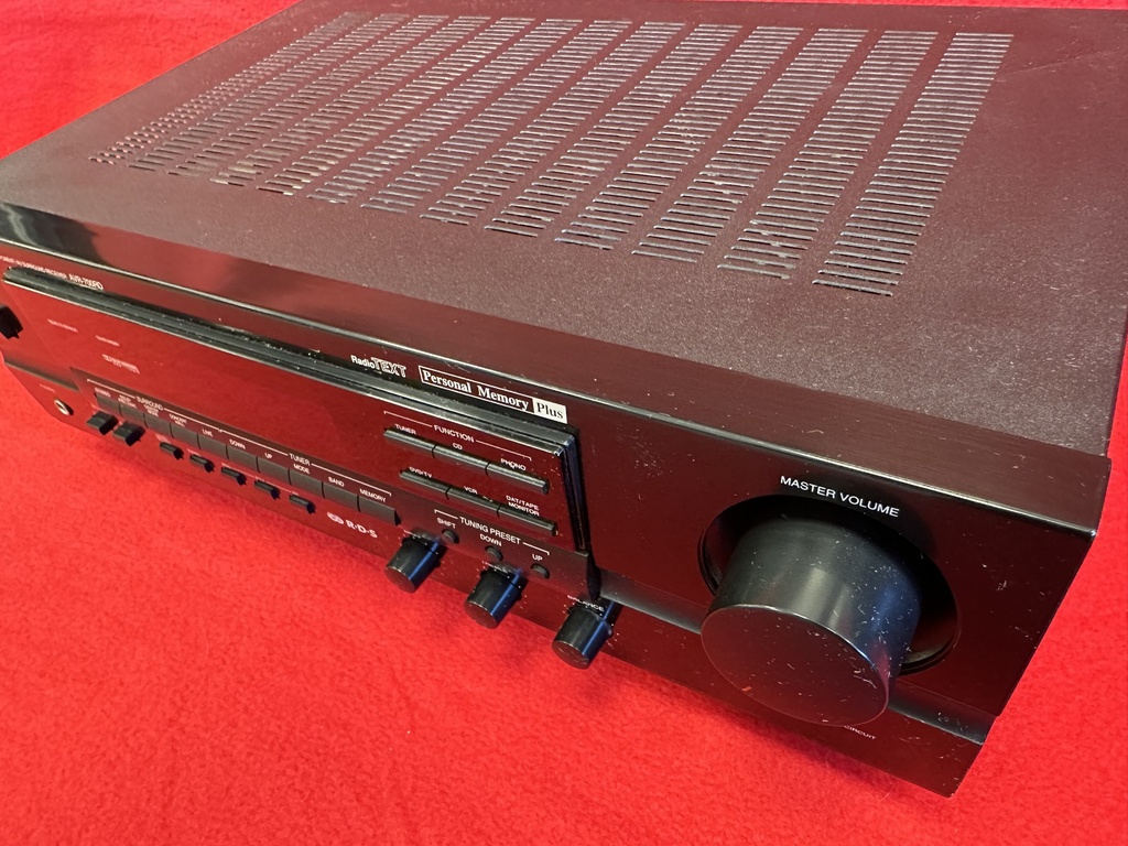 Denon AVR700RD (used)
