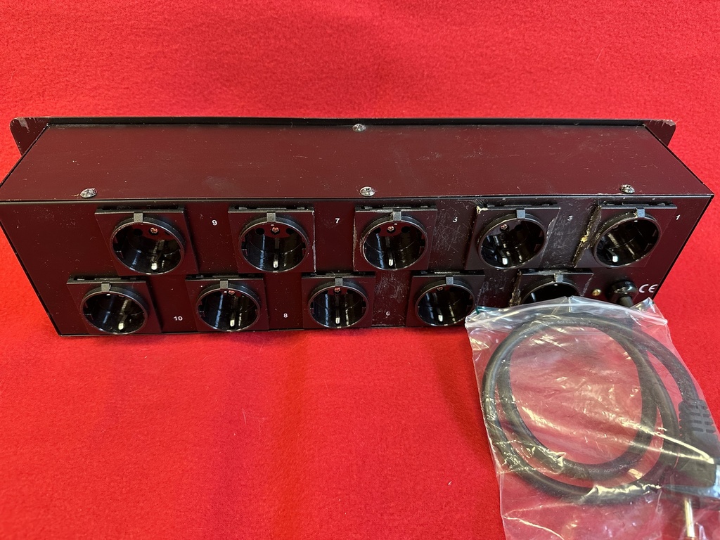 Showtec DJ Switch 10 Shuko (used)