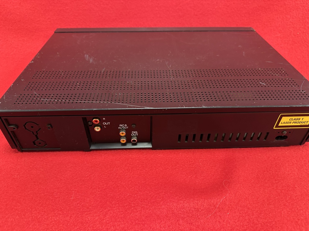 Philips CD473 (used)