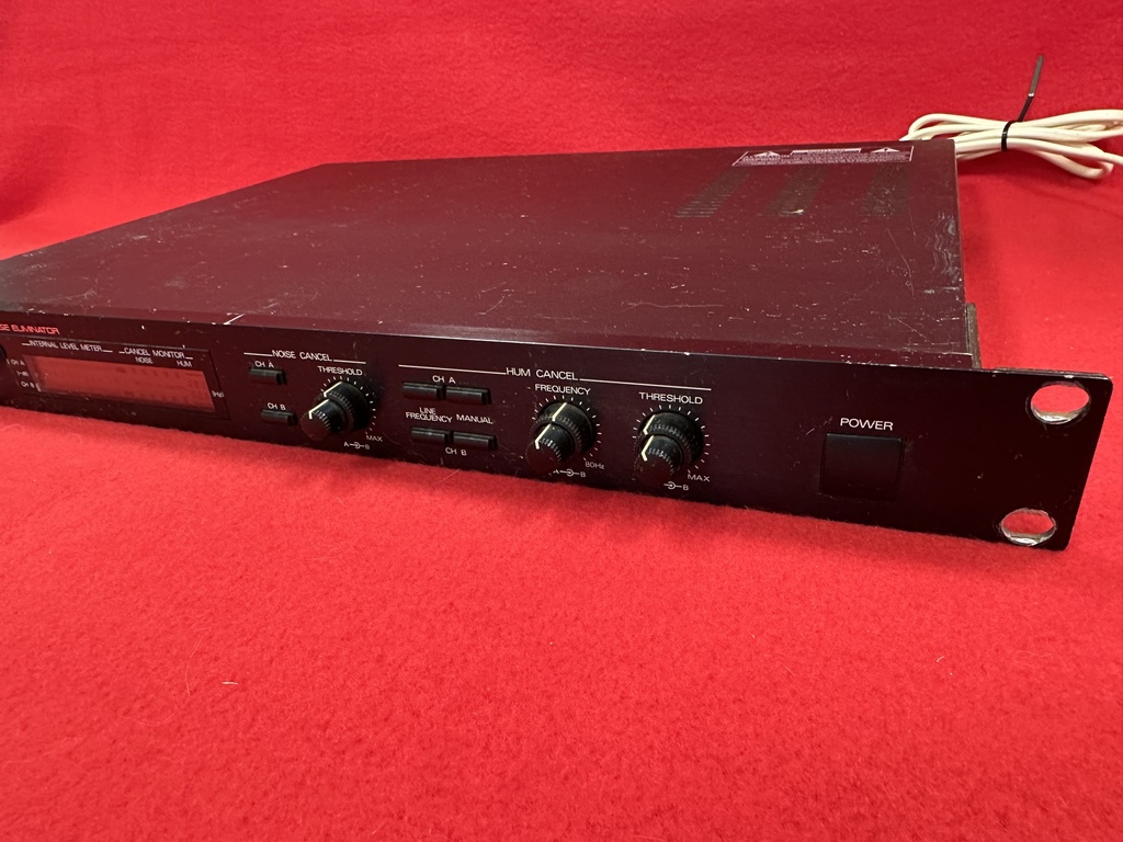 Roland SN-550 Digital Noise Eliminator