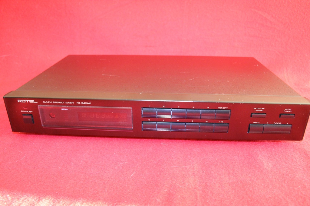 Rotel RT940AX (used)